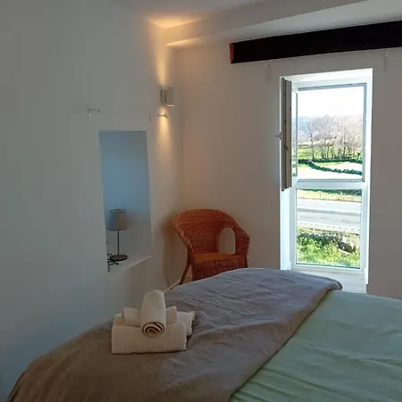 Duplex En Ribeira Sacra Apartmán Sixtin